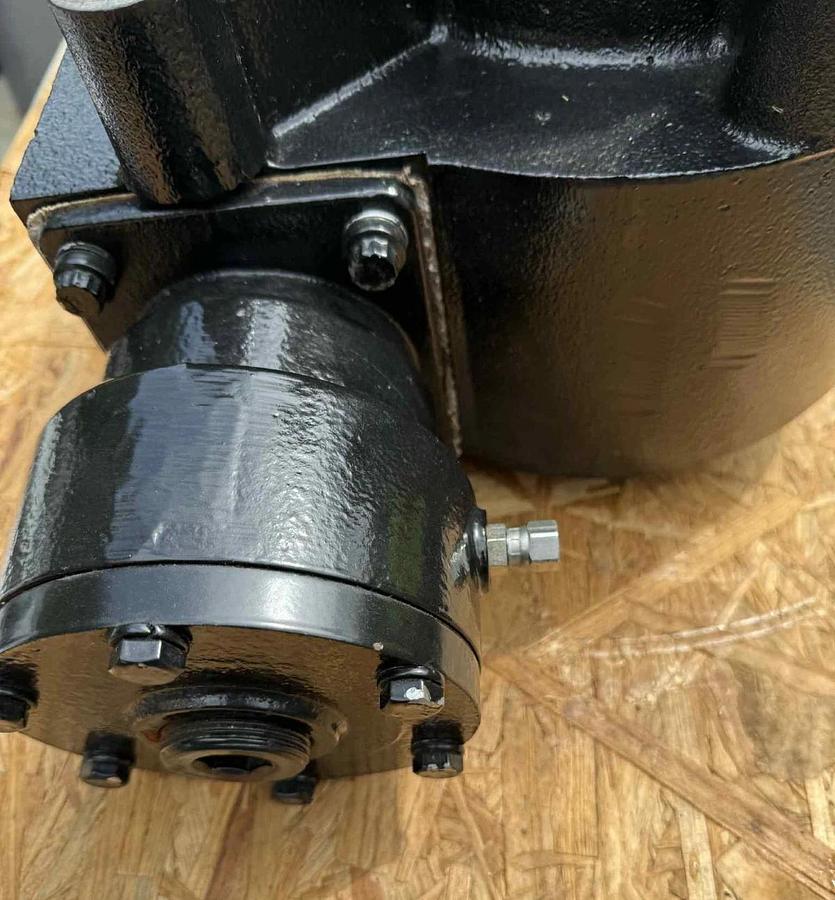 Altec Rotational Worm Gear Box Gearbox Assembly 041400079