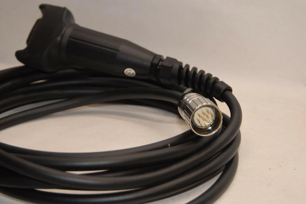 (NEW) EUCHNER ZSA092141C2038 092141 32V Enabling Pushbutton