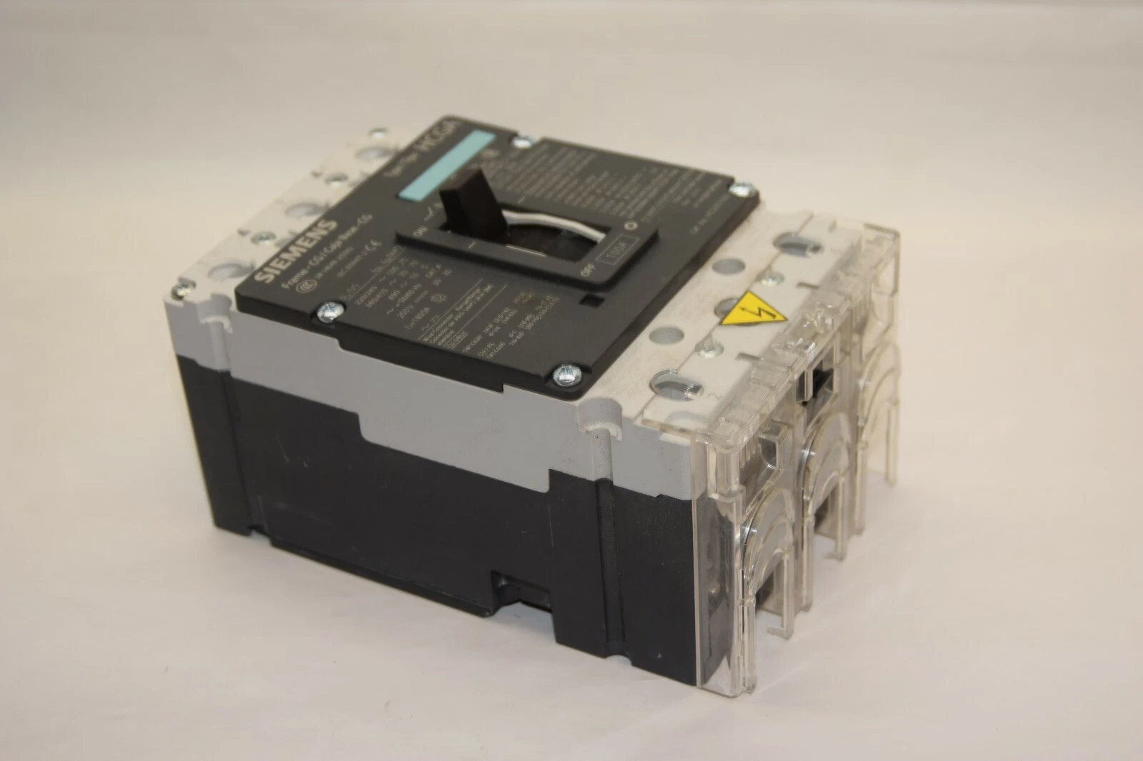 SIEMENS HCGA 100 Amp Breaker 3VL1110-2KE30-0AA0 3VL11102KE300AA0 HCS3S100 100A
