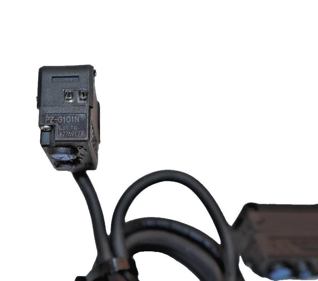 Used Keyence Reflective Cable Photoelectric Sensor PZ-G101N , PZG101N (Lot of 3)