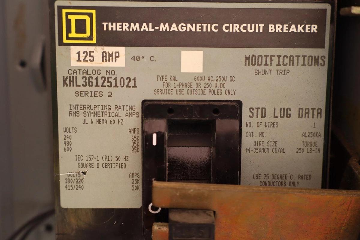 Used Square D Enclosed Circuit Breaker KA225AWK w/ Breaker KHL361251021 125A 125 Amp