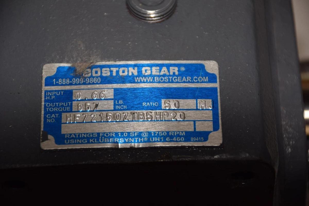 BOSTON GEAR HF72150ZTB5HP20 0.66 HP GEAR REDUCER RATIO 50 NEW