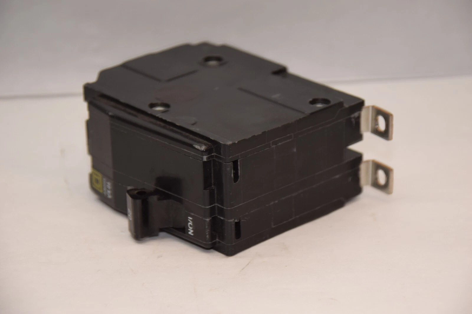 Used Square D Breaker DP-4075 HACR QOB 20A 20 Amp 2 Pole 2P 120/240v (Used)