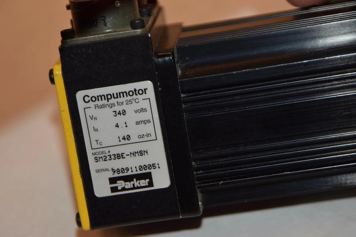 Used Parker Compumotor SM233BE-NMSM Brushless Servo Motor 340V 4.1A Tc 140 oz-1n