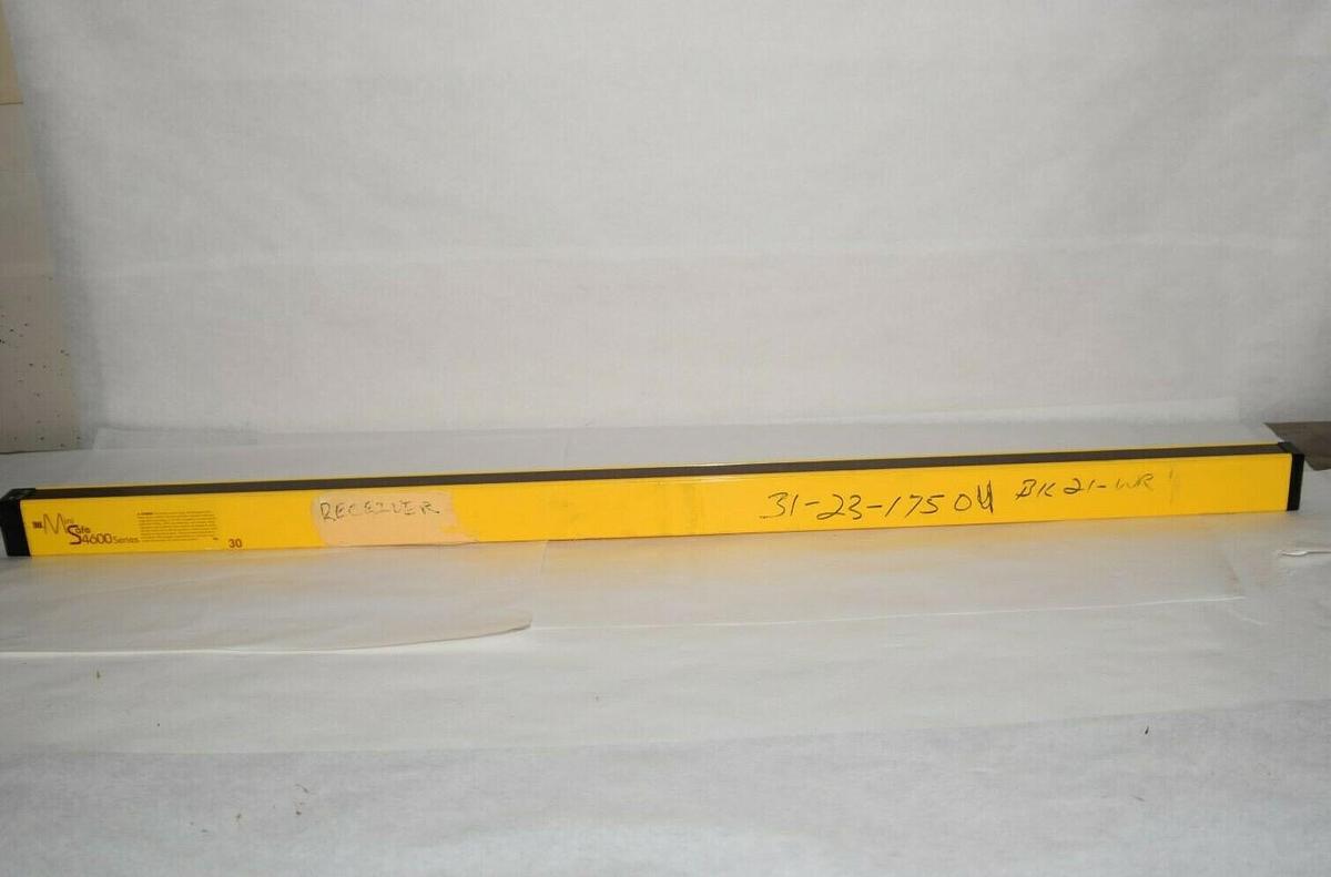 Used STI MS46-30-1045-R-FP-FD2 70158-1566 Range 0.3-9m Safety Light Curtain