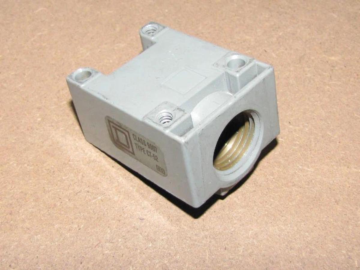 Used Square D Limit Body Block 9007 CT52 9007-CT52 9007CT52