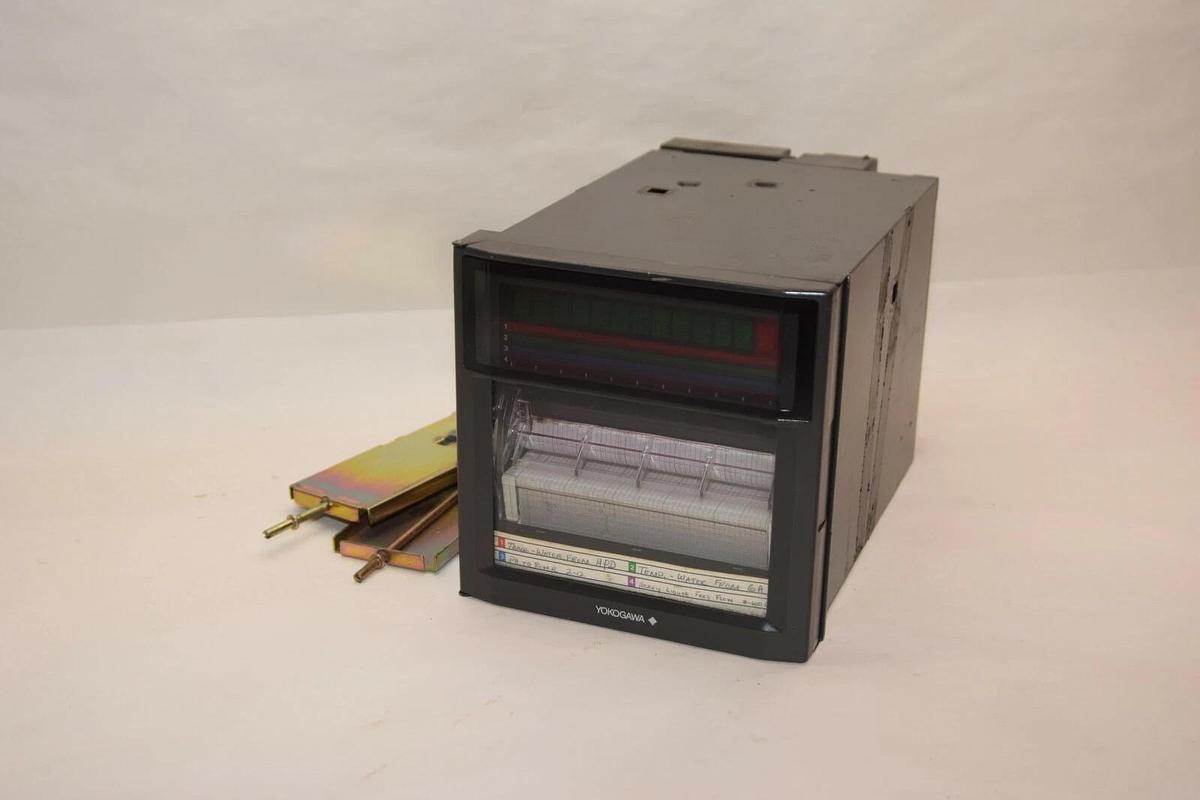 Used JOHNSON YOKOGAWA 436003 100-240Vac 50/60Hz Data Chart Recorder
