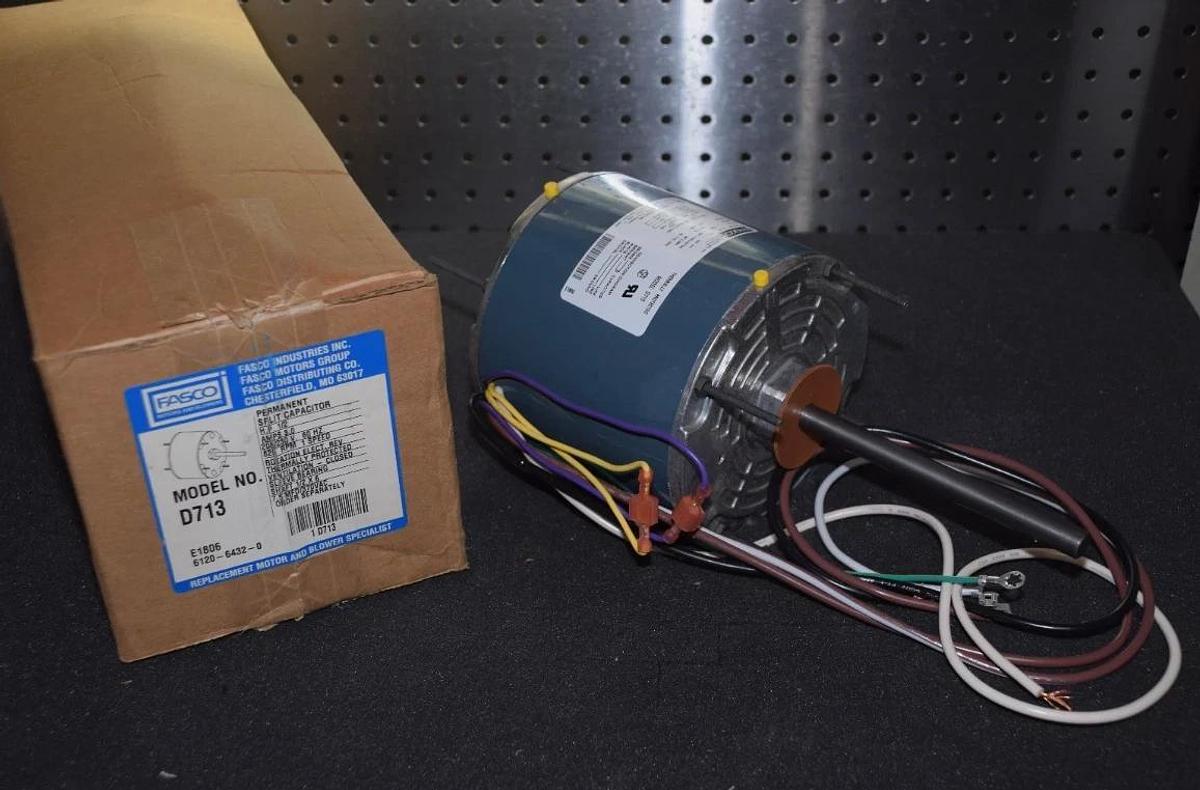 FASCO 1 Single Speed Condenser Motor D713 1/2hp 3.0A 208/230v 60hz 825rpm NEW