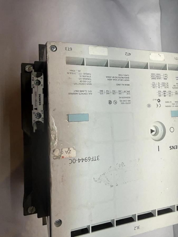 Siemens 3TF6944-0C Contactor,  500HP, 820Amp, 600VAC, 3-Pole, 120VAC Coil 820A