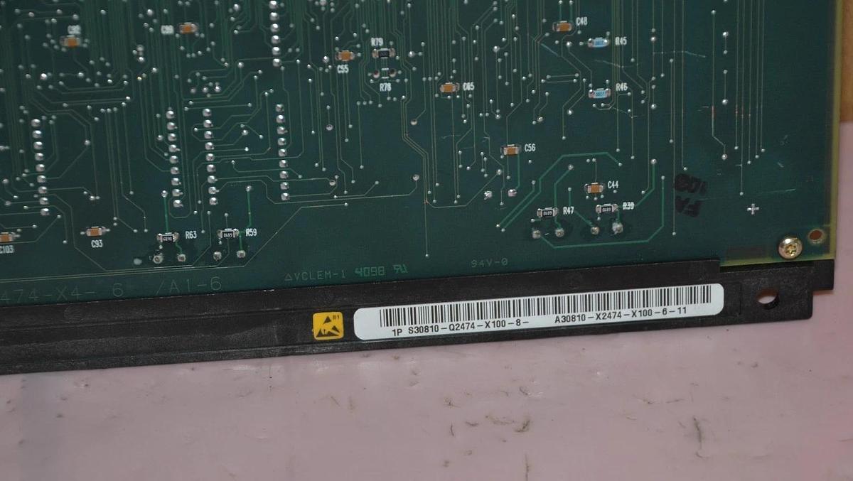 Used SIEMENS S30810-Q2474-X100-8 RK/9809 31E2083 CIRCUIT CARD BOARD
