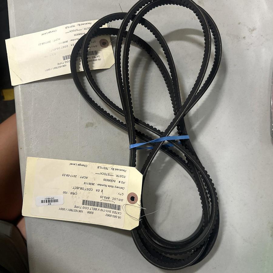 (NEW) GATES 3VX710 , 9412-0710 Super HC Cogged V-Belt USA
