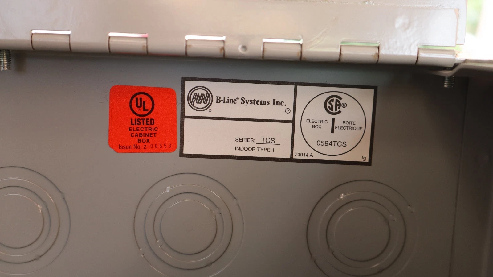 Eaton Cooper B-Line Telephone Cabinet Flush 18x15x4 18154 TCS 18154TCS (NEW)
