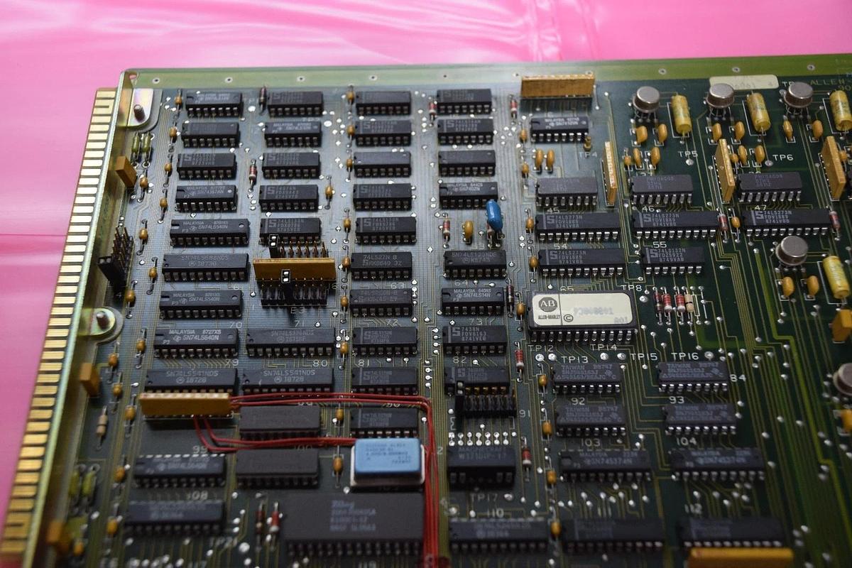 Used Allen Bradley AB Circuit Board Card 900072-19 A01 900072 90007219 8000AFA