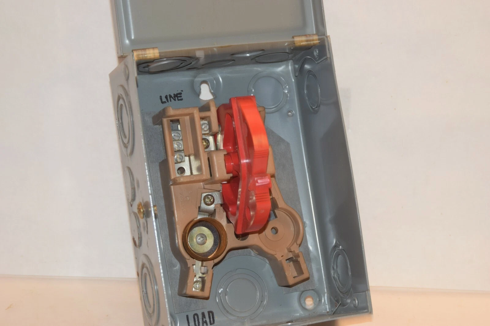 (NEW) SYLVANIA PFD311SN 30A Vintage Industrial Fuse Box