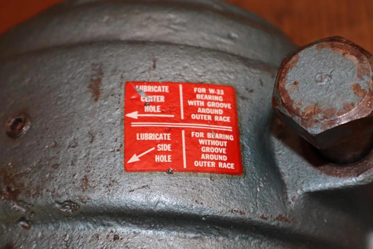 Refurbished SKF Pillow Block Bearing HOUSING only BFF-3-3/16 3-3/16" BFF3-3/16 (Refurbished)