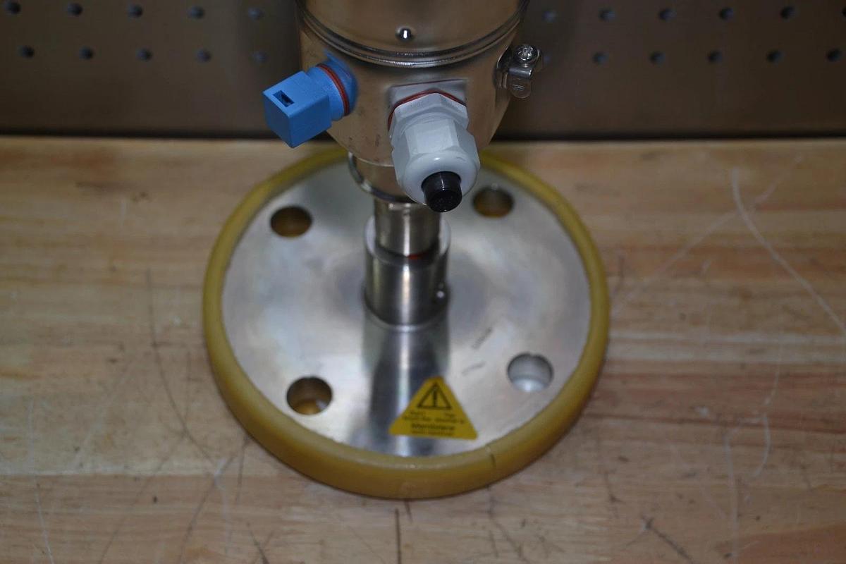 Used ENDRESS & HAUSER PMP48-GE13P2R1EKA1 0-1000kPA PRESSURE TRANSMITTER CERABARM