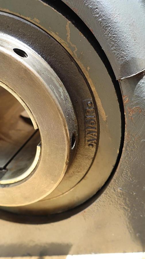 Dodge 4 Bolt Split Pillow Block Bearing and Housing 3-15/16" 3 15/16 AA1613 NOS