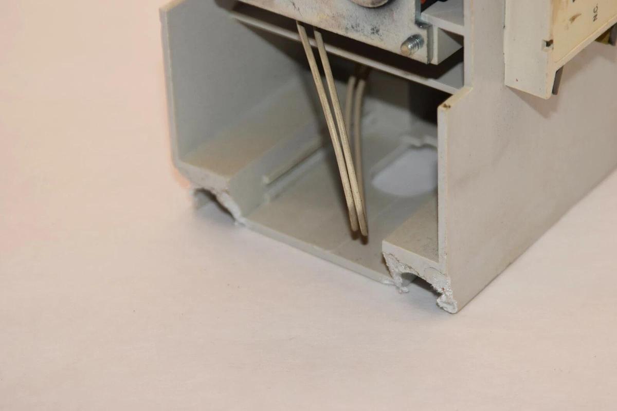 WESTINGHOUSE W201K4CF 120 Volt Control Voltage Nema Size 4 135A 460V Contactor