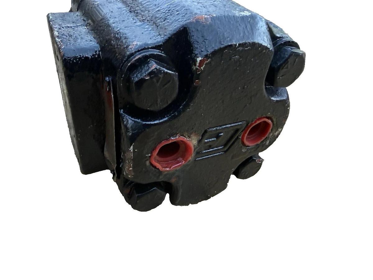 Used Commercial Intertech 303-9217-006 Hydraulic Winch Motor