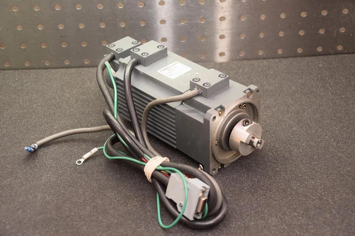 Used MITSUBISHI HA-FH33B AC SERVO MOTOR