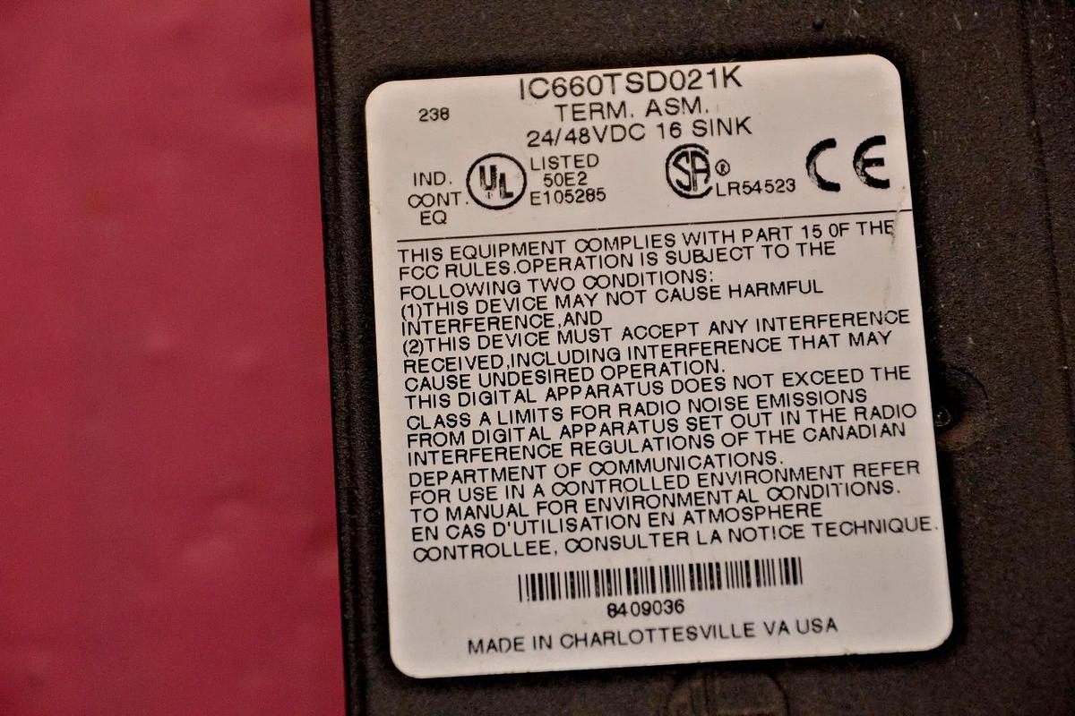 Used General Electric GE Fanuc Electric Module 24/48v 16PT IC660ELD021A IC660TSD021K