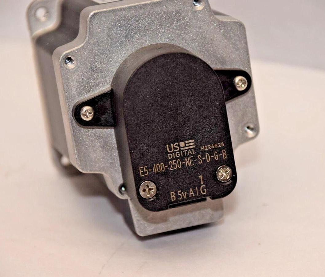 Used VEXTA Oriental P0213-9212PE 2ph Stepping Stepper Motor w/ E5-400-250-NE-S-D-G-B