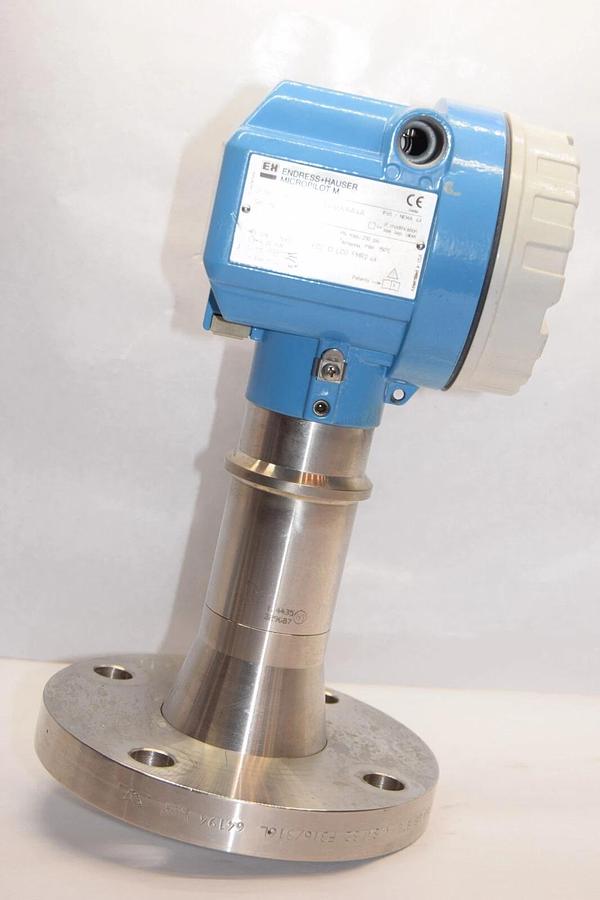 Used ENDRESS + HAUSER MicroPilot M FMR245 FMR245-A4ALKAA4A FMR245A4ALKAA4A 230psi