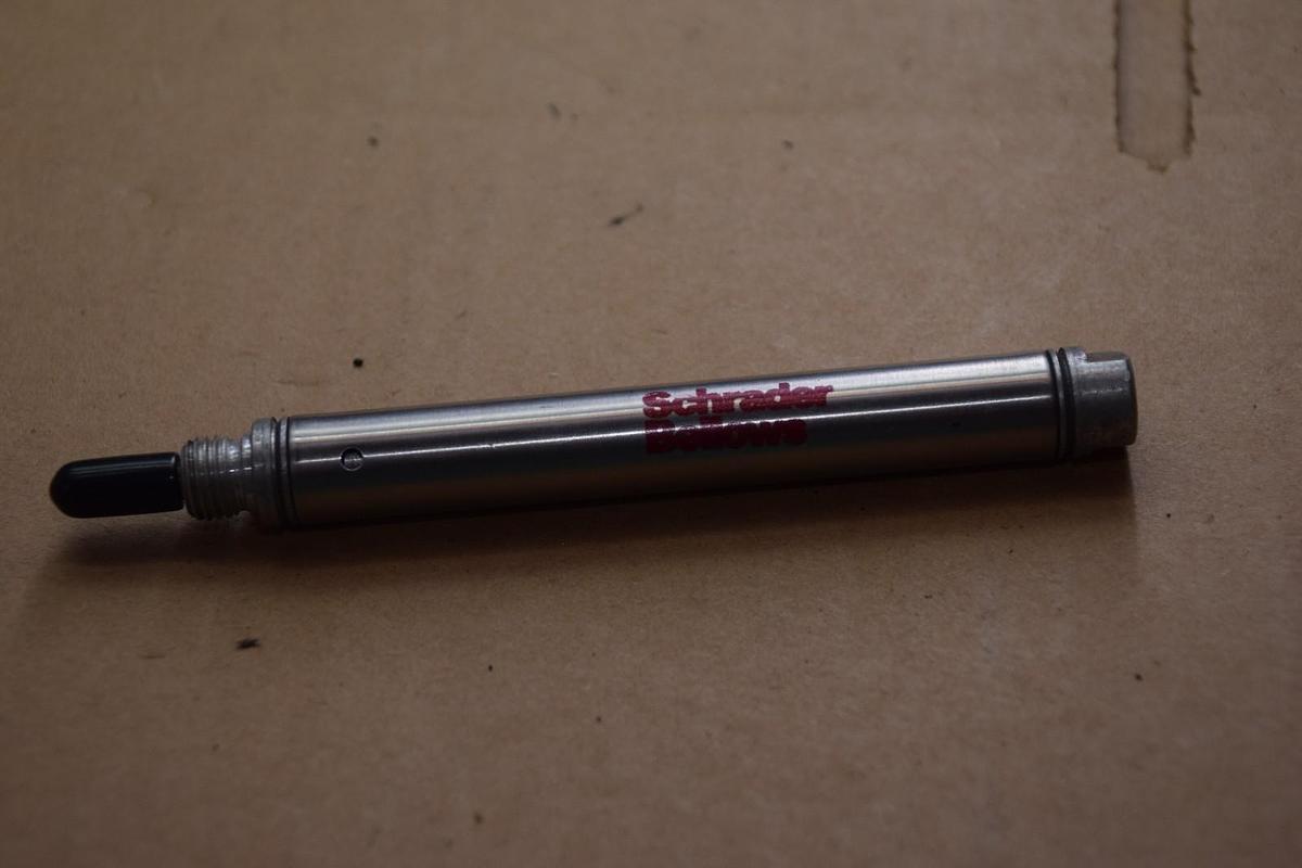 Used SCHRADER BELLOWS .44NSR01.5 4.6" STAINLESS STEEL AIR CYLINDER