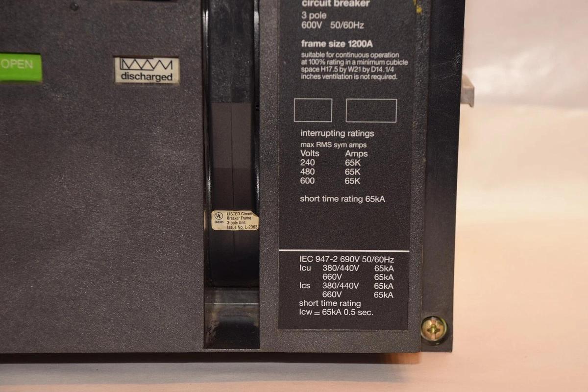 Used Merlin Gerin, Square D, Masterpact MP12H1 STR58U Trip 54750 3p 600v 1200A