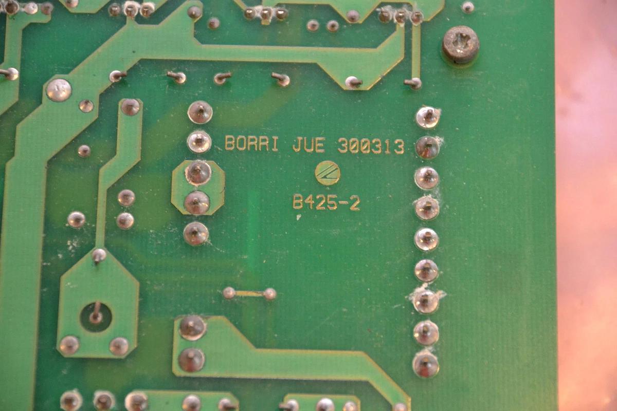 Used BORRI CIRCUIT BOARD CARD 300313 JUE B425-2 WK10/04 WK10 04
