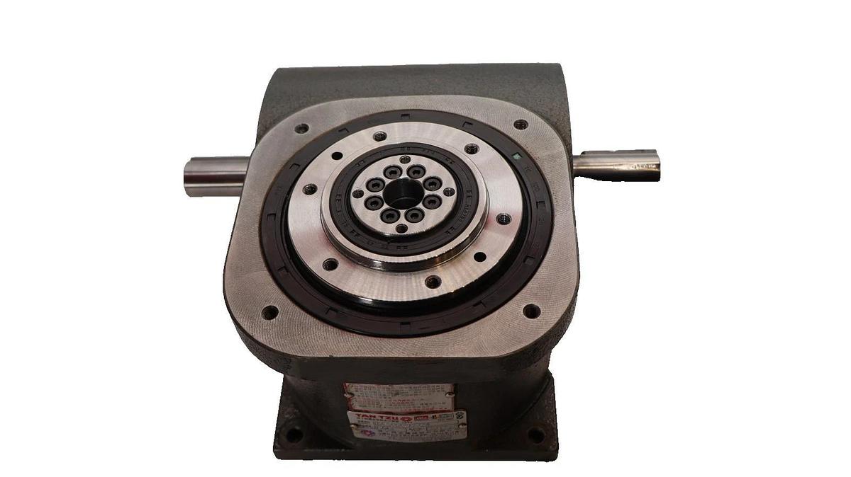 Used Tantzu R070A042702R 25/32" Shaft Table Model Gearbox