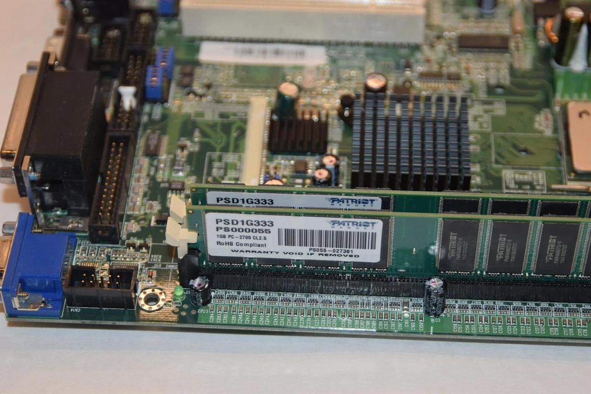 (New) ALLEN BRADLEY 006S107-05-013 Ver 1.3  VersaView 1500P Motherboard