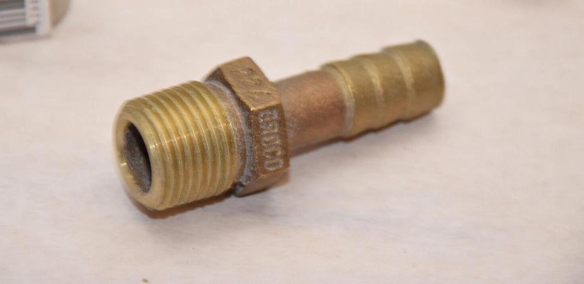 (NEW) GRACO PTH-500 , PTH500 1/2" NPT , 1/2" Barb , 5/16" isd Barb Fitting