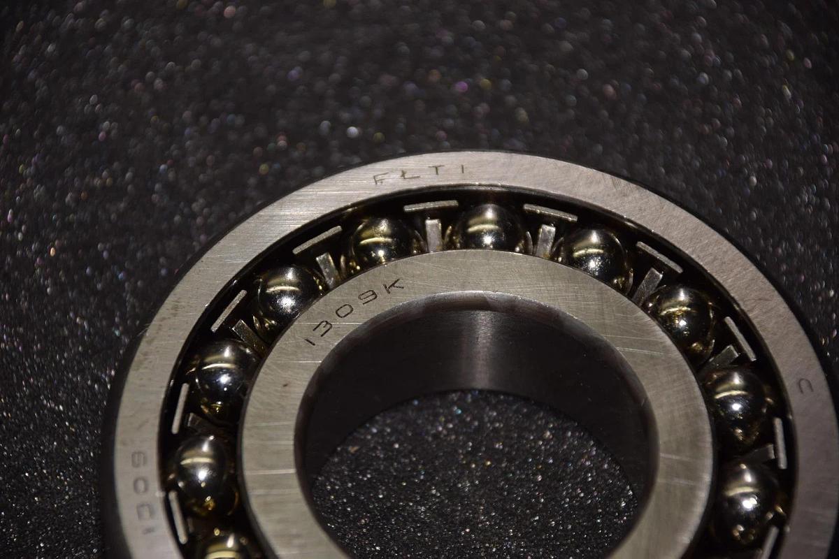 FLT 1309K SELF ALIGNING BEARING 1309 K 1309K FLT1 NEW