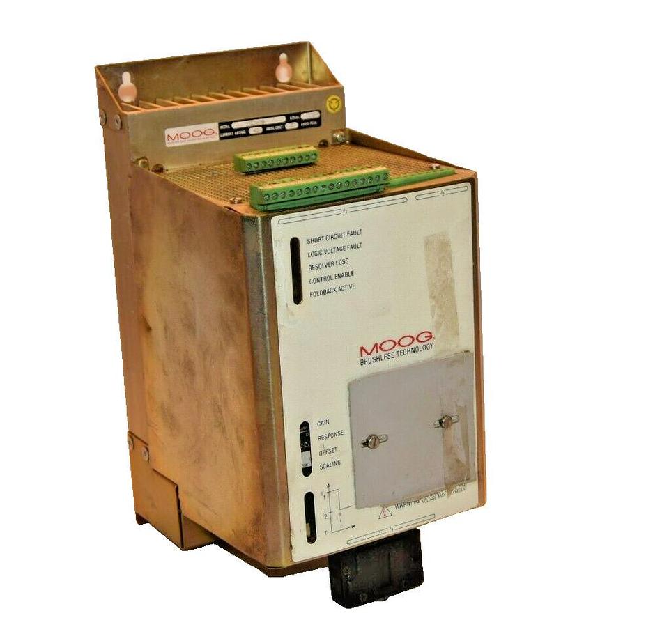 Used MOOG 152J453A 40A Brushless Servo Controller Drive