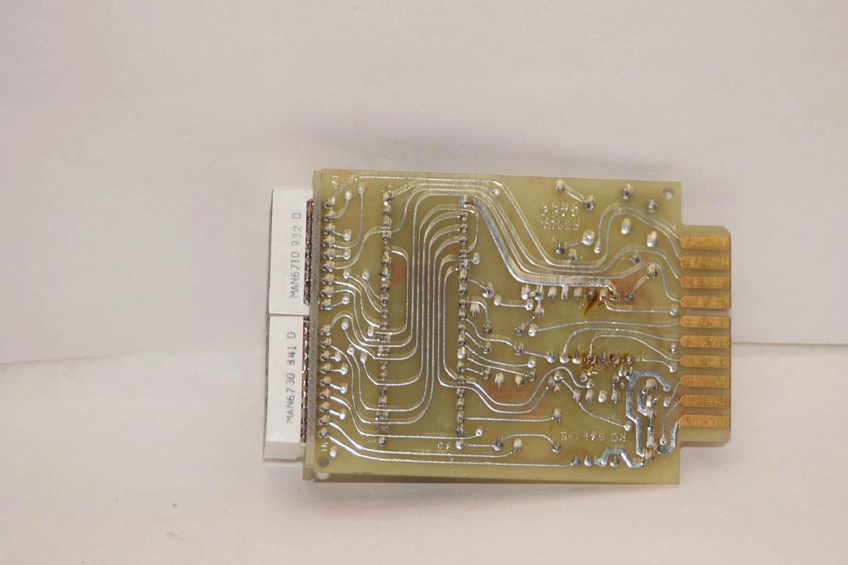 Used PCC1V0 3488 PC 649 I-E Control Board