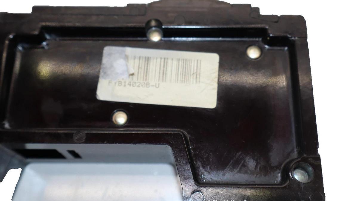 Square D Circuit Breaker 1P 20Amp FYB14020B-U , FYB14020BU (New)