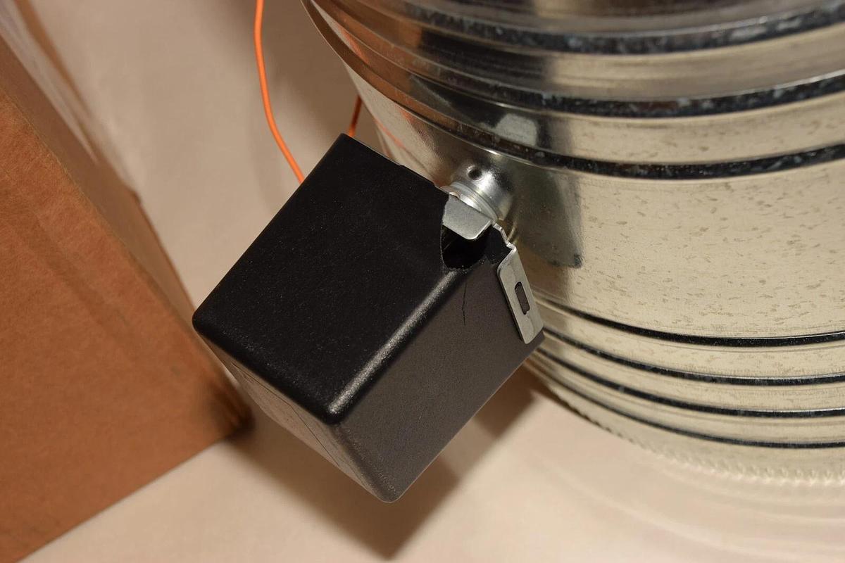 ACME MIAMI 95012 24Vac 12" Power Damper Power Open - Normally Closed N/C (NEW)