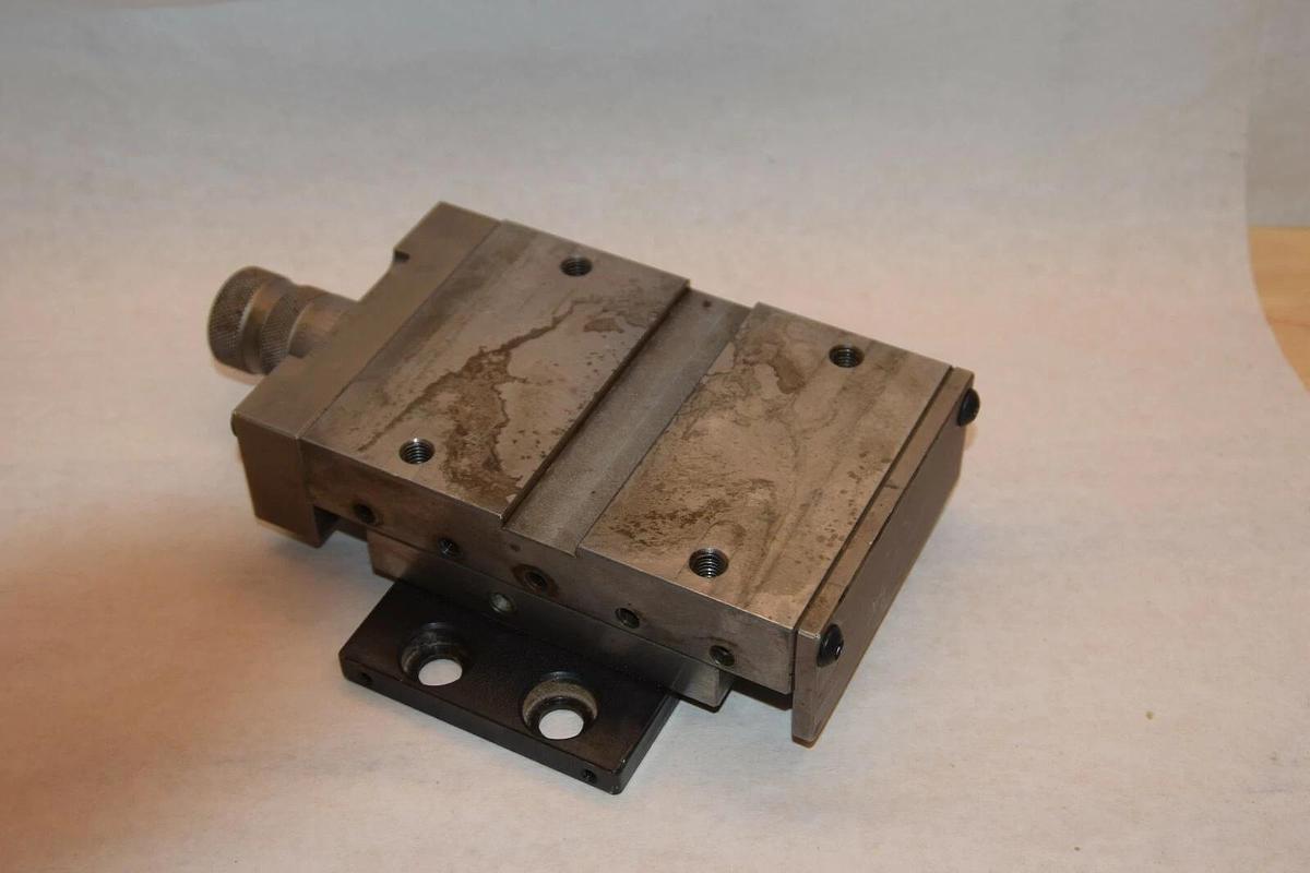 Used Newport Klinger MicroControle ?? Precision Linear Stage 35mm Travel   4" x 4"