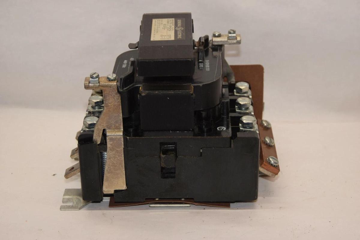 GE GENERAL ELECTRIC CR305F0**BASA CR305F004 Size Sz 4 Contactor 460v Coil NEW