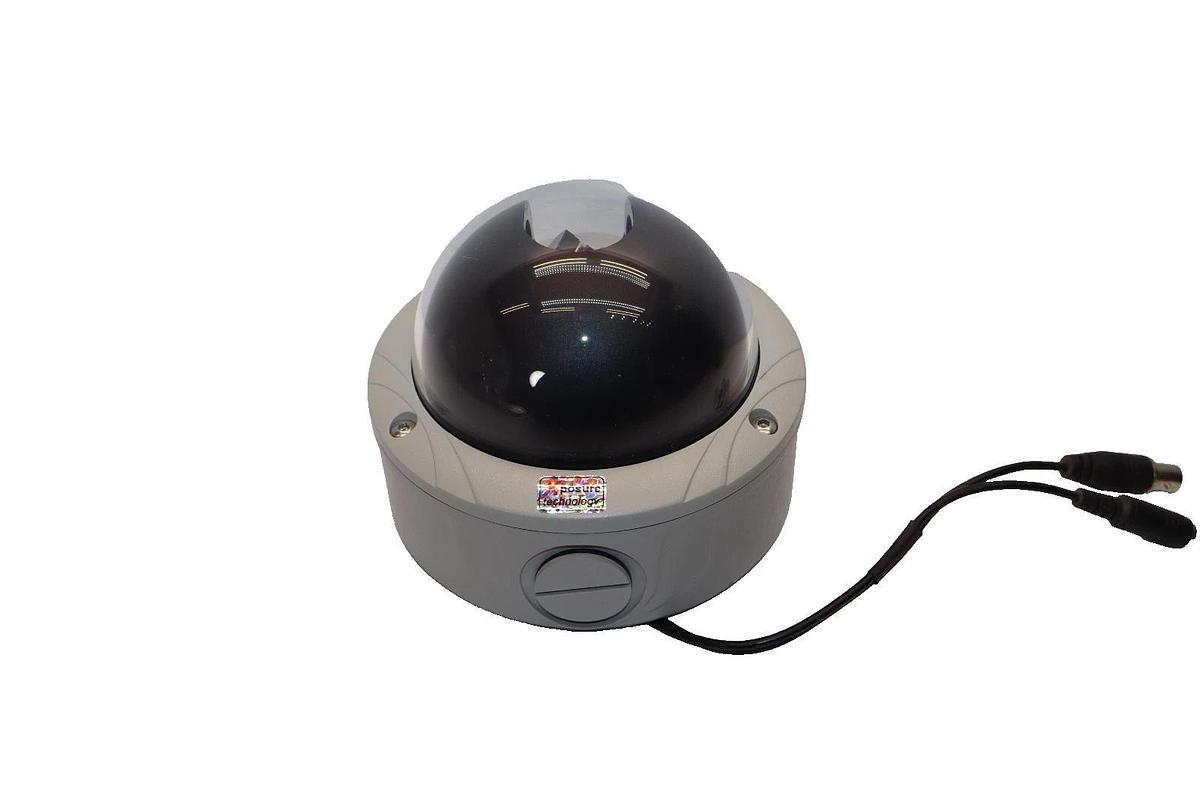 Interlogix Security Camera UVD-XP4DNR-VA2 1/3" 2.8-10.5mm Dome (New)