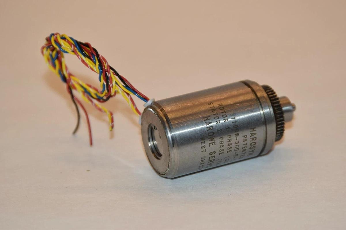 Used HAROSYN-RW FASCO HAROWE Servo Controls Resolver 11BRW-300-B-10 250hz