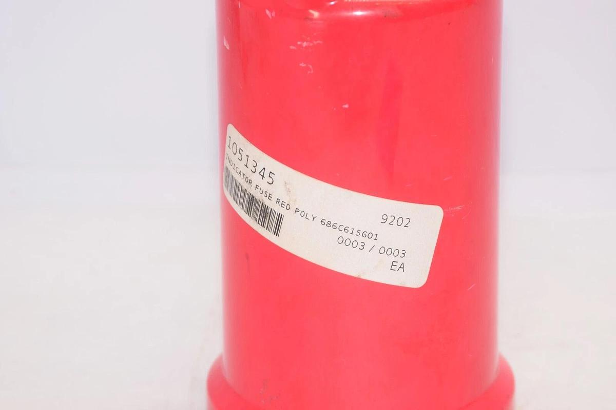 (NEW) 686C15G01 1051345 Indicator Standoff Fuse Red Poly Isolator 3/8"x16