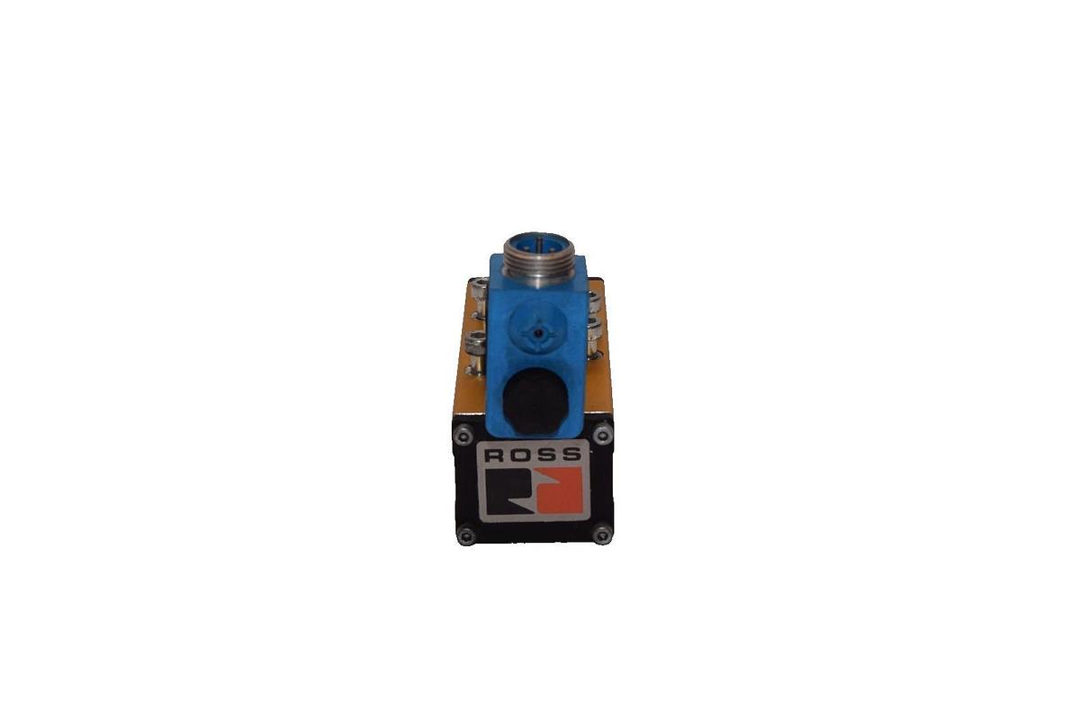 Used Ross W6077B3431 1-10Bar Pneumatic Solenoid Valve