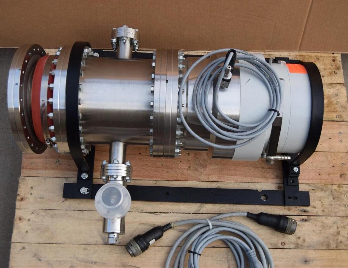 Balzers Pfeiffer Turbo Pump TMU1000C TMU 1000 C DN200CF-F, 2p PMP02530 REBUILT