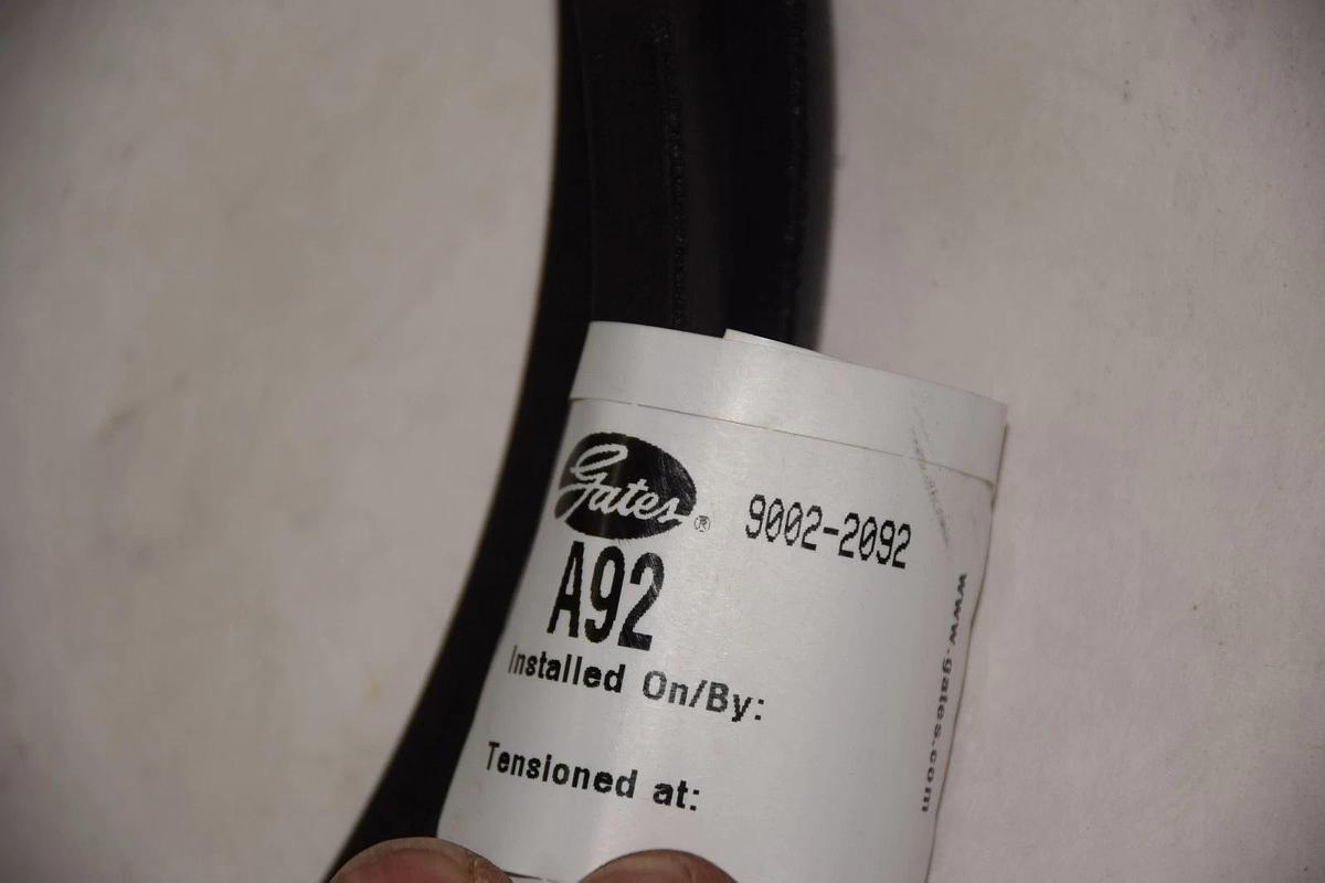 GATES V-BELT Belt A92 9002-2092 94" OUTSIDE LENGTH 0.5" 0.3125" HI-POWER II NEW