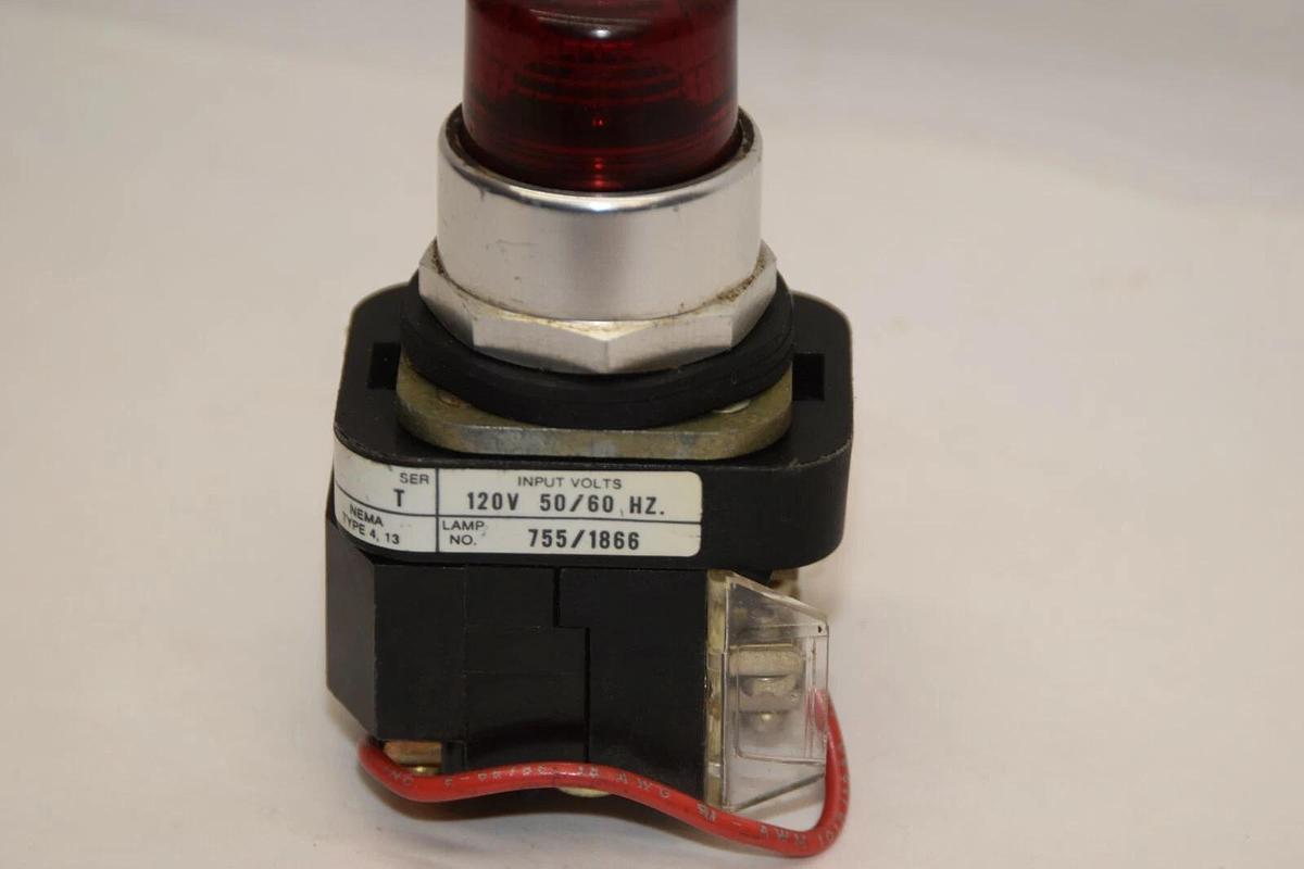 (NEW) ALLEN BRADLEY 800T-PT16 Series T 120V 50/60Hz Red Push Button