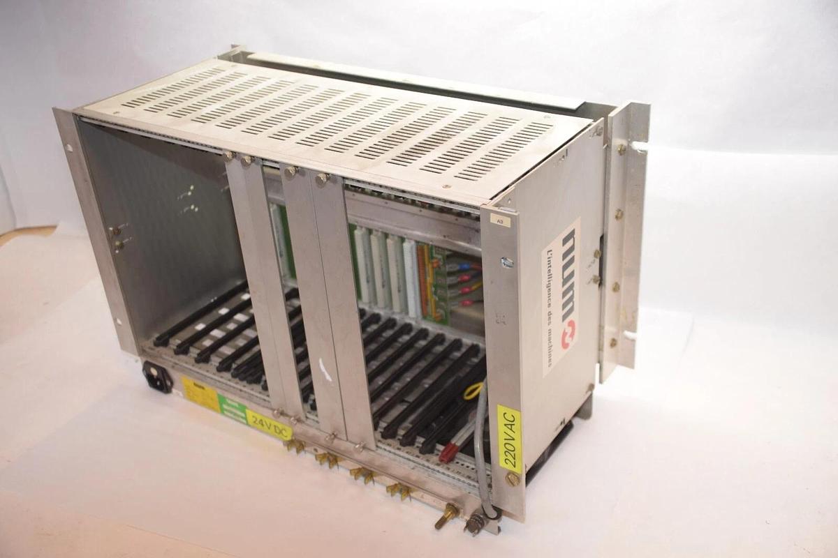 Used NUM 200314 , 760F , 95475-9 220V 50/60Hz Rack