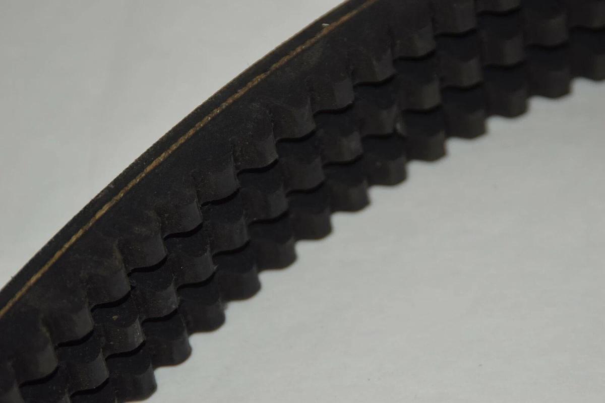 (New) Goodyear 5VX1320 HY-T Wedge Torque Matchmaker Cogged V-Belt 3/5VX1320