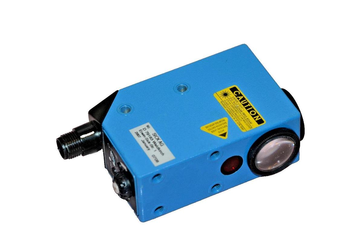 Used SICK OPTIC ELECTRONIC KT5L-P3611S01  KT5LP3611S01 CONTRAST SENSOR